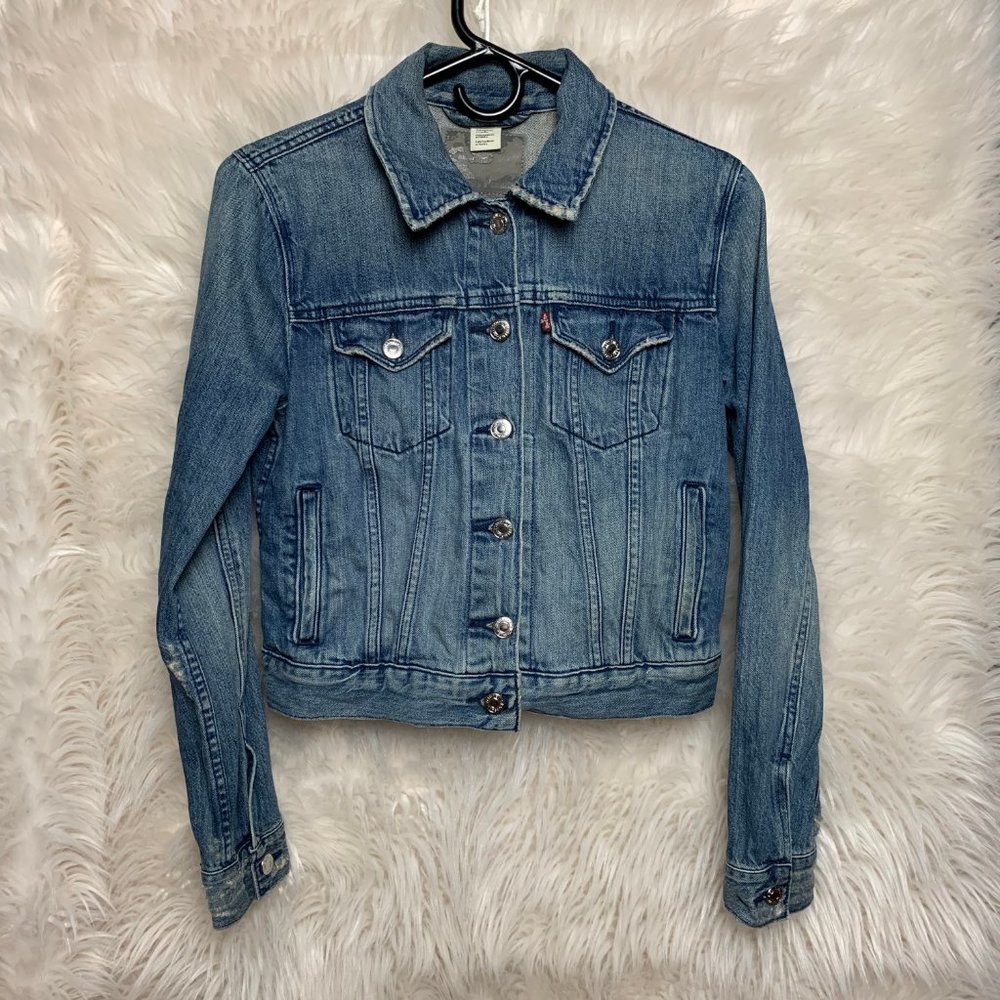 LEVI'S Trucker Jacket - Picture 2 of 7
